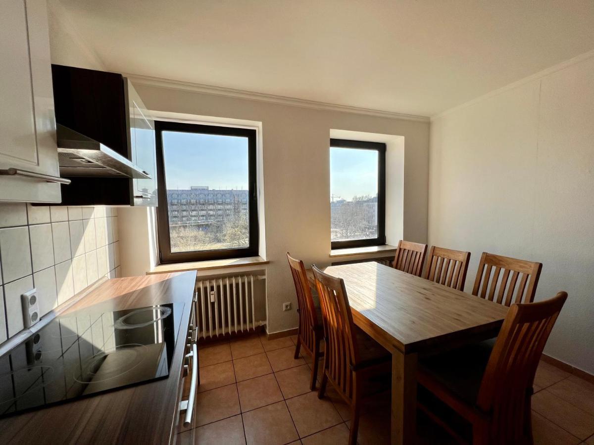 Altstadthotel Hayk Am Rhein Colonia