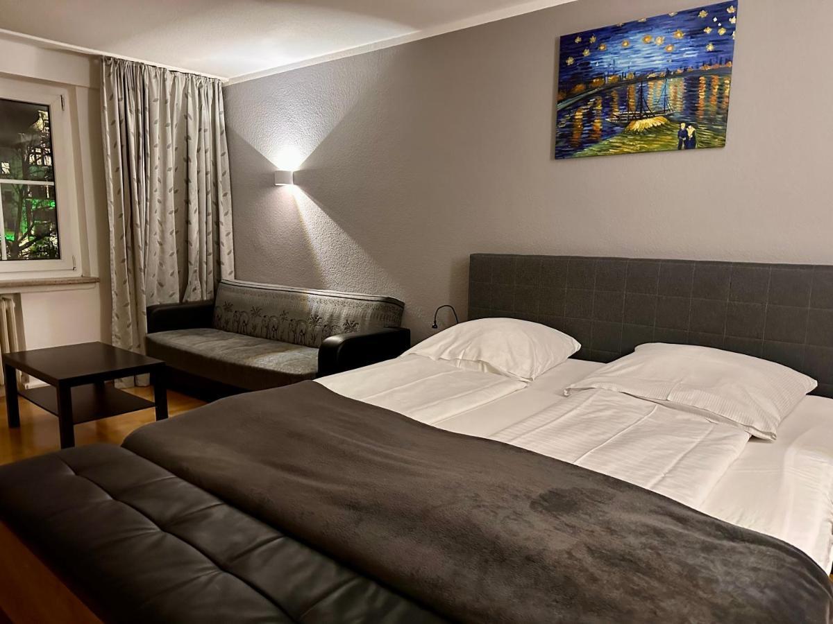 Altstadthotel Hayk Am Rhein Colonia