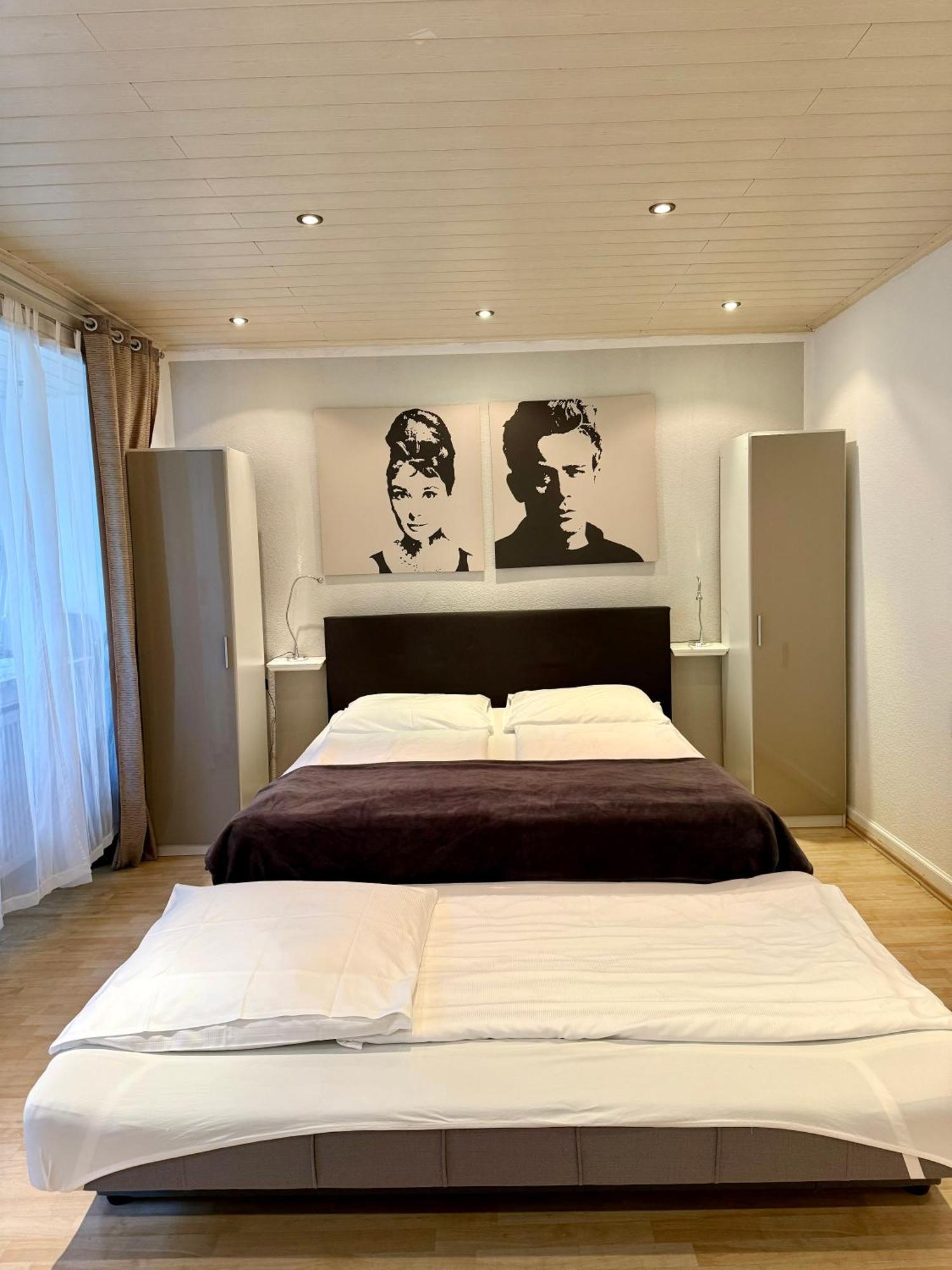 Altstadthotel Hayk Am Rhein Hotel Colonia