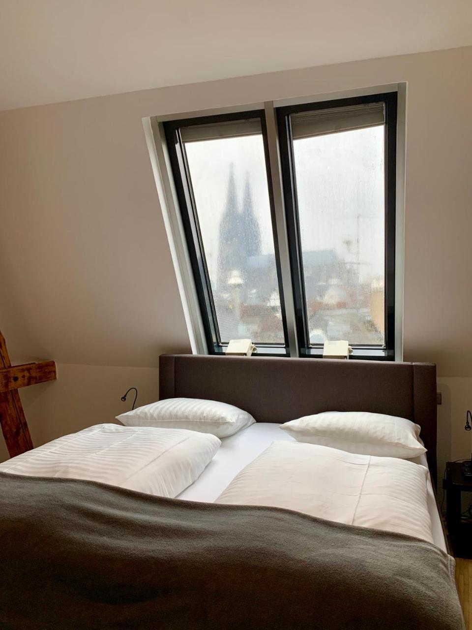 Altstadthotel Hayk Am Rhein Hotel Colonia